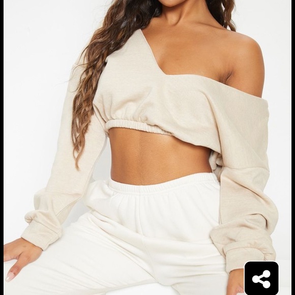 PrettyLittleThing Tops - PRETTY LITTLE THING OFF THE SHOULDER SWEATER